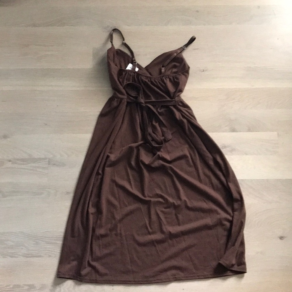 Dress - Picture 2 of 2